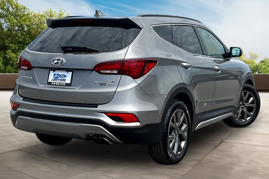 Used 2018 Hyundai Santa Fe Sport w/ 2.0T Ultimate Tech Package 05 AWD/4WD image 2