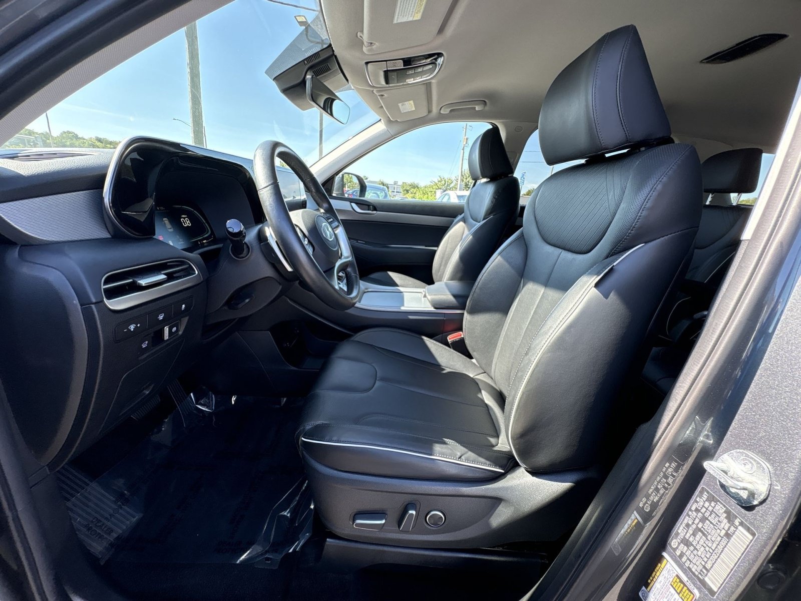 Certified 2025 Hyundai Palisade SEL AWD/4WD image 13