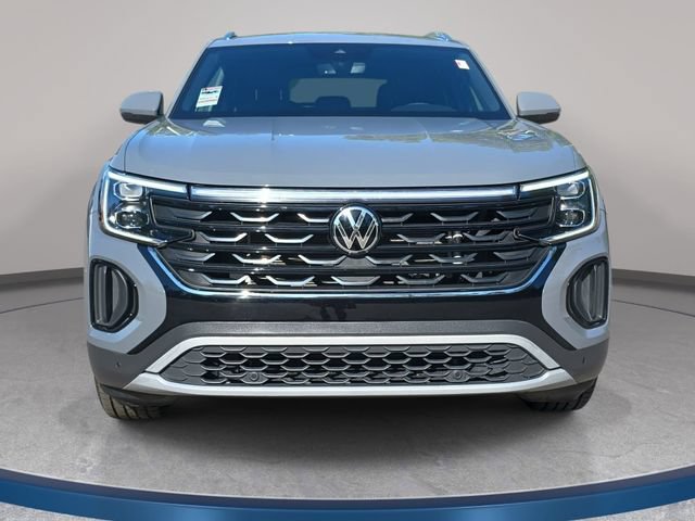 Used 2024 Volkswagen Atlas Cross Sport SE AWD/4WD image 3