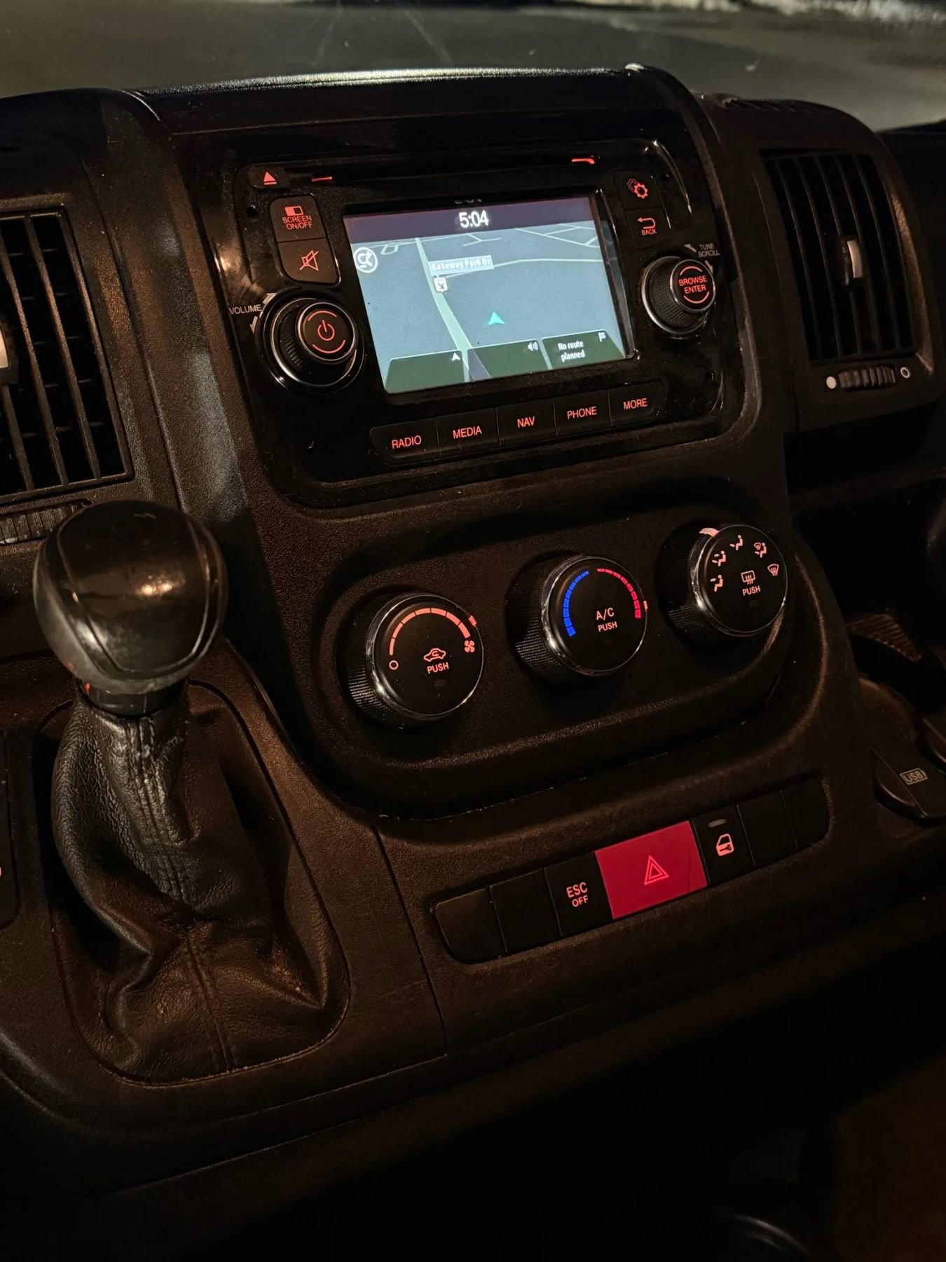 Used 2016 RAM ProMaster 1500 w/ Interior Convenience Group image 14