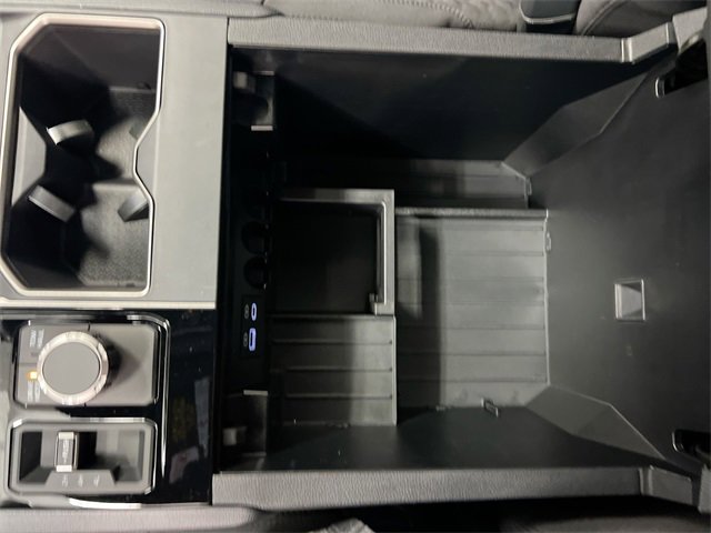New 2025 Toyota Tundra SR5 w/ SR5 Convenience Package image 21