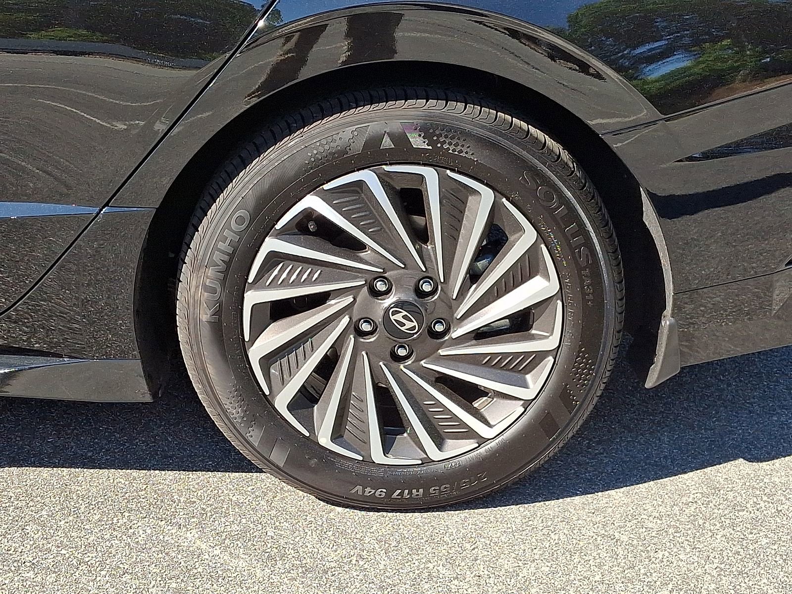 Used 2026 Hyundai Sonata Limited FWD image 8