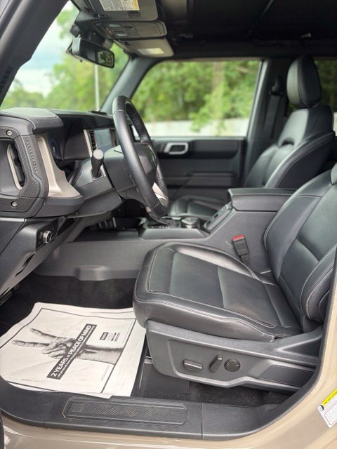 Used 2025 Ford Bronco Outer Banks AWD/4WD image 24