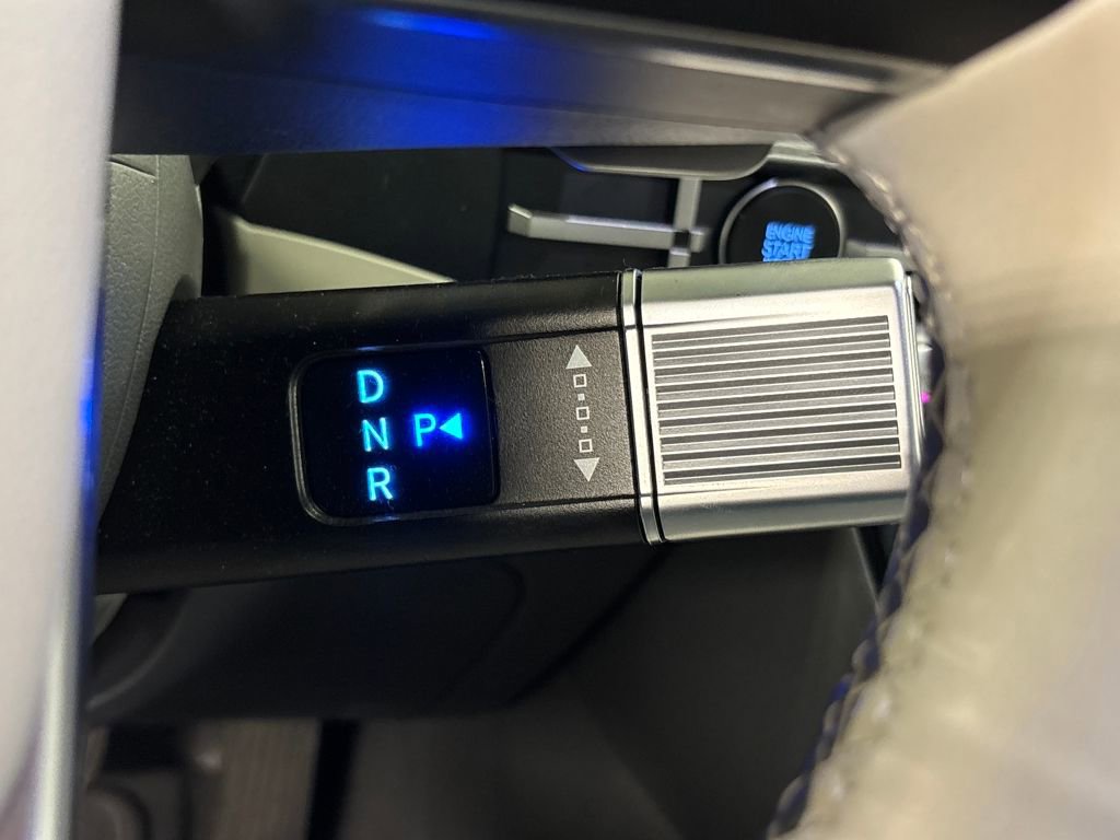 Used 2025 Hyundai Santa Fe Calligraphy image 36