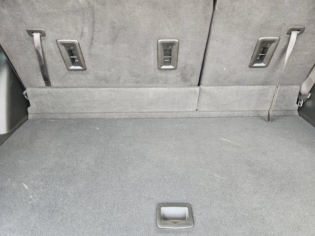 Used 2022 Chevrolet Traverse RS FWD image 35