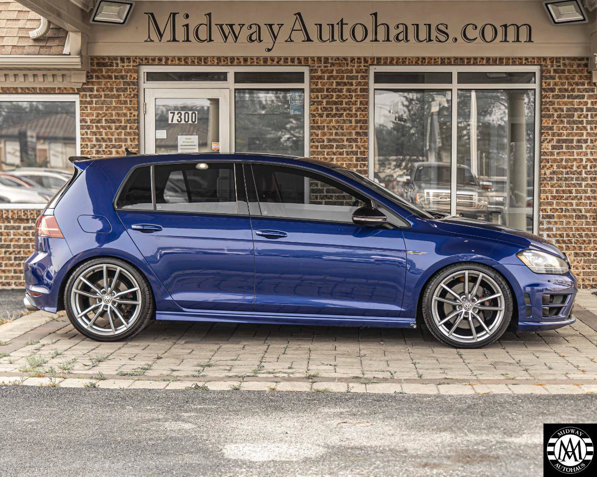 Used 2017 Volkswagen Golf R 4-Door AWD/4WD image 6