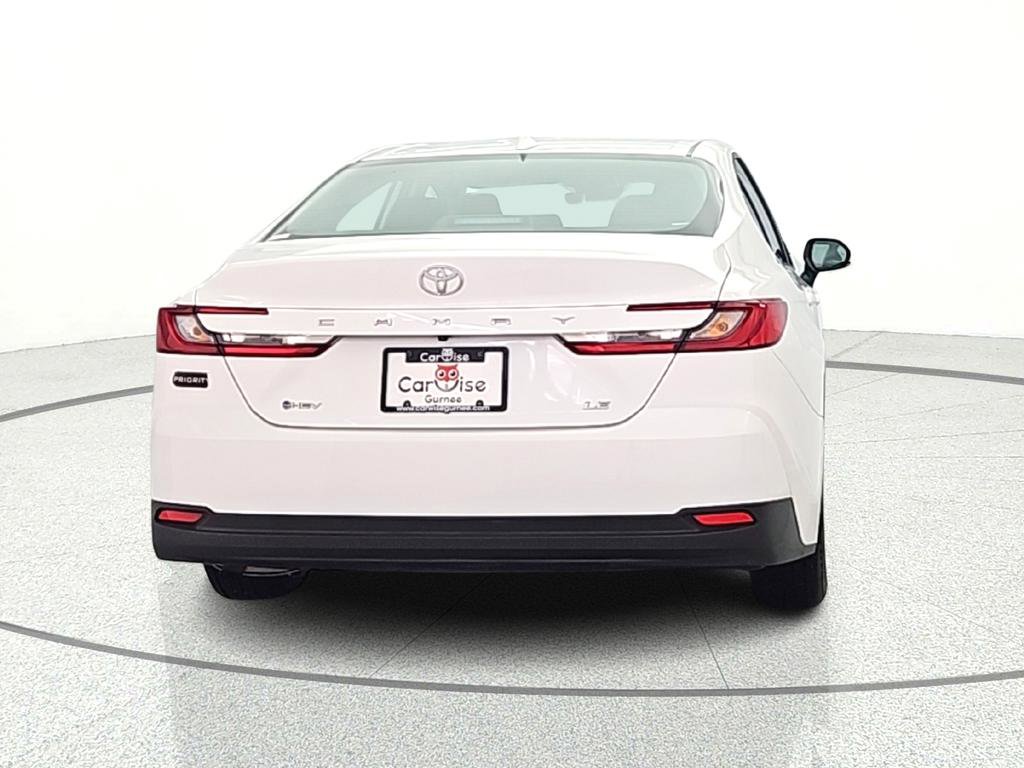 Used 2025 Toyota Camry LE w/ Convenience Package image 8