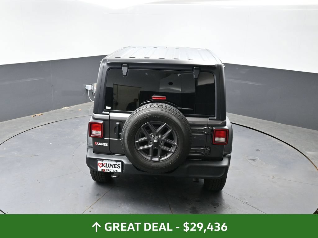 Used 2025 Jeep Wrangler Unlimited Sport AWD/4WD image 49