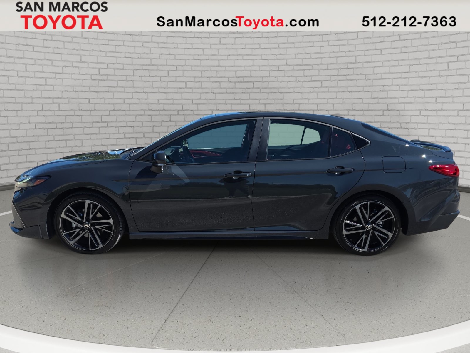 Used 2026 Toyota Camry XSE FWD image 9