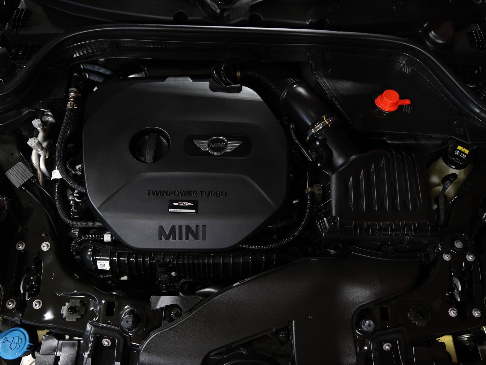 Used 2019 MINI Cooper S w/ Premium Package image 26