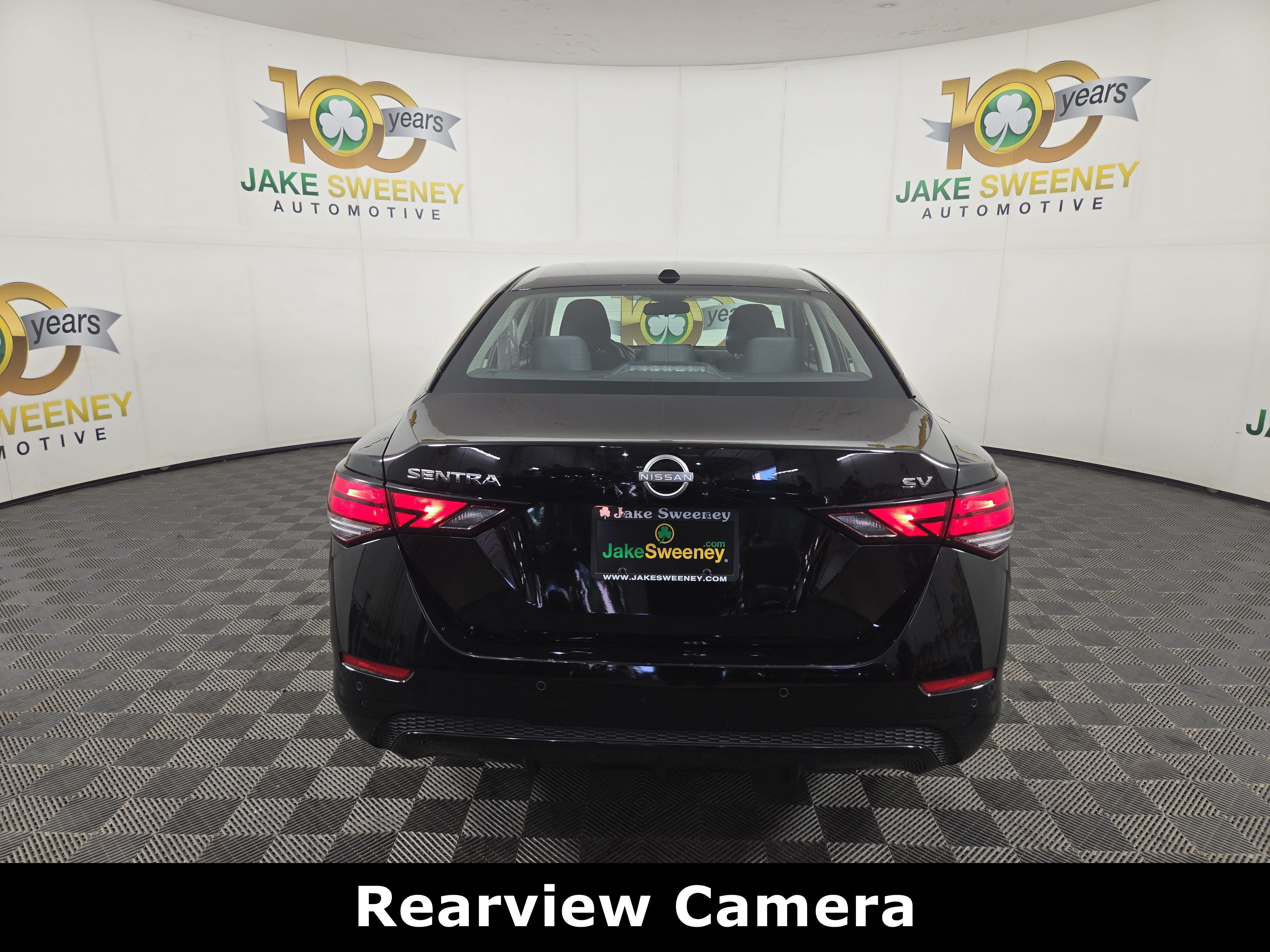 Used 2024 Nissan Sentra SV FWD image 9