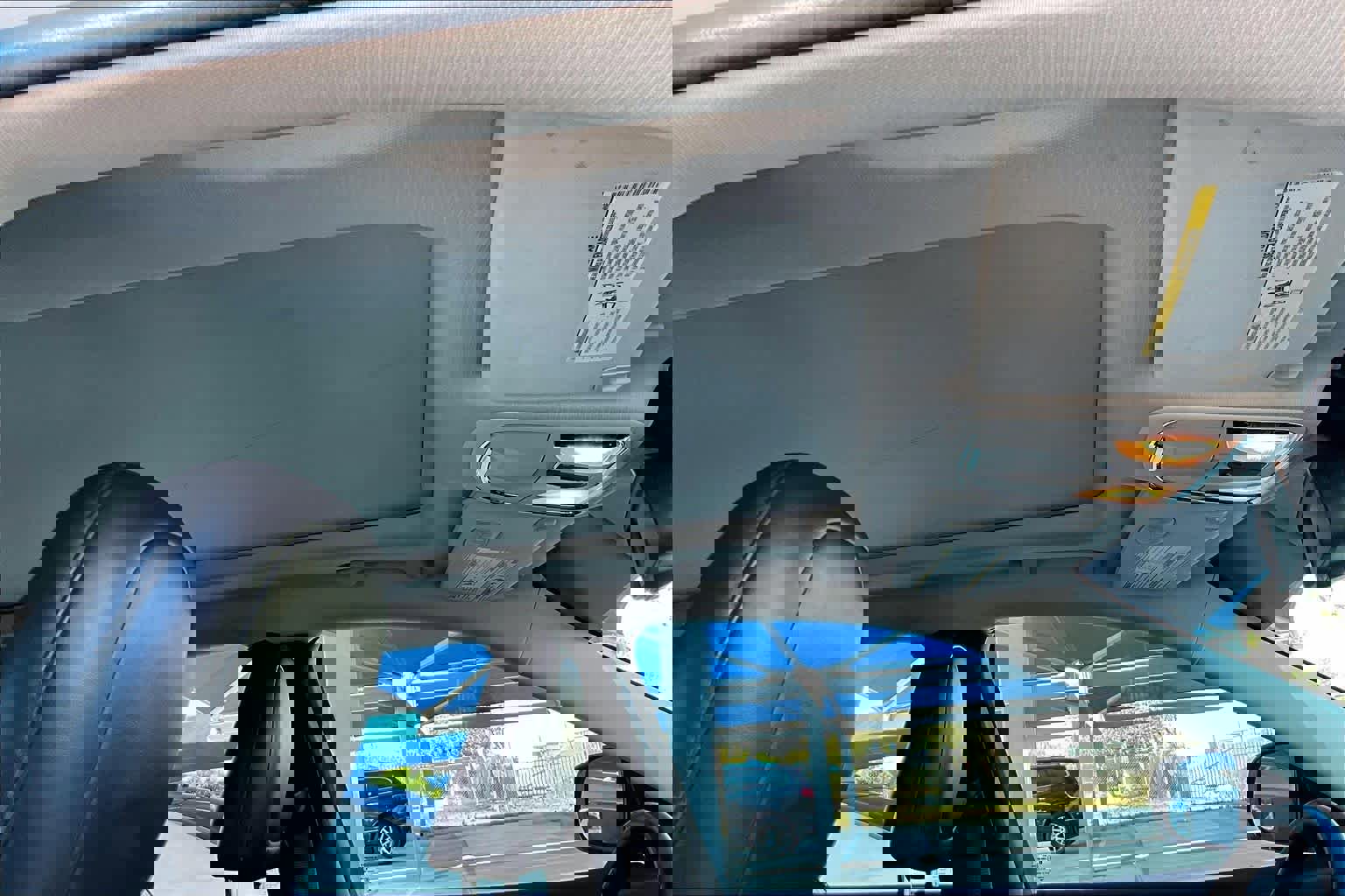 Used 2015 Jeep Cherokee Trailhawk w/ Comfort/Convenience Group image 14