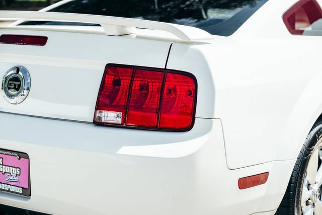 Used 2007 Ford Mustang GT Premium RWD image 55