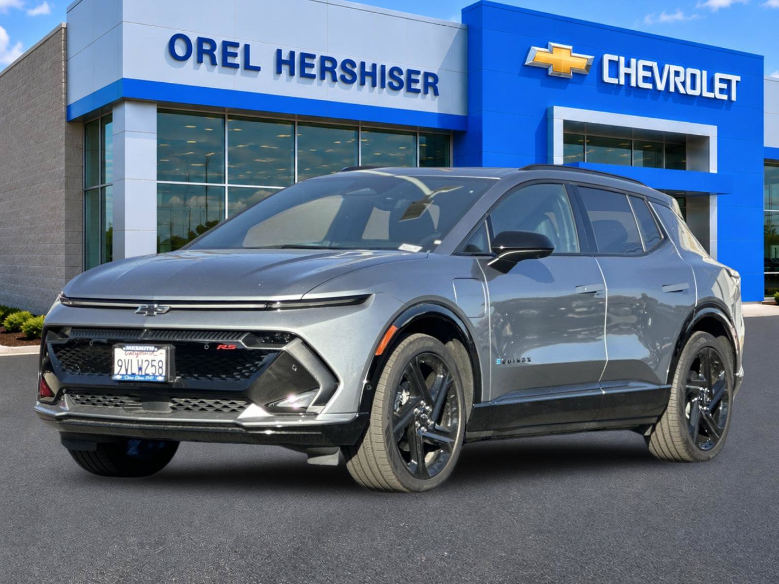 New 2025 Chevrolet Equinox EV RS w/ Active Safety Package 3 AWD/4WD image 8