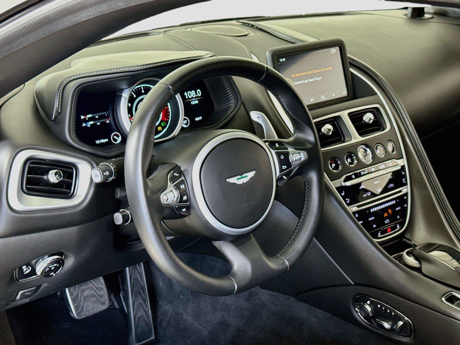 Used 2017 Aston Martin DB11 V12 RWD image 15