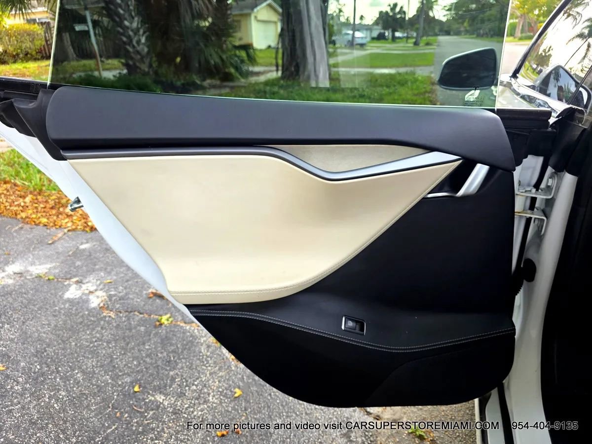 Used 2019 Tesla Model S 100D image 37