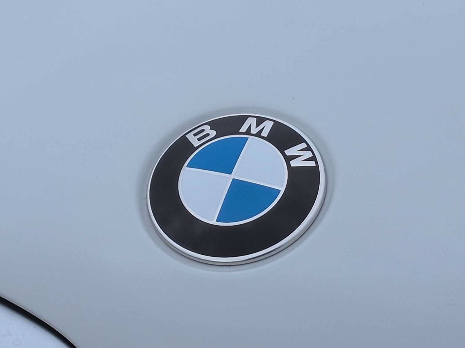 New 2026 BMW X5 xDrive40i w/ Premium Package AWD/4WD image 11