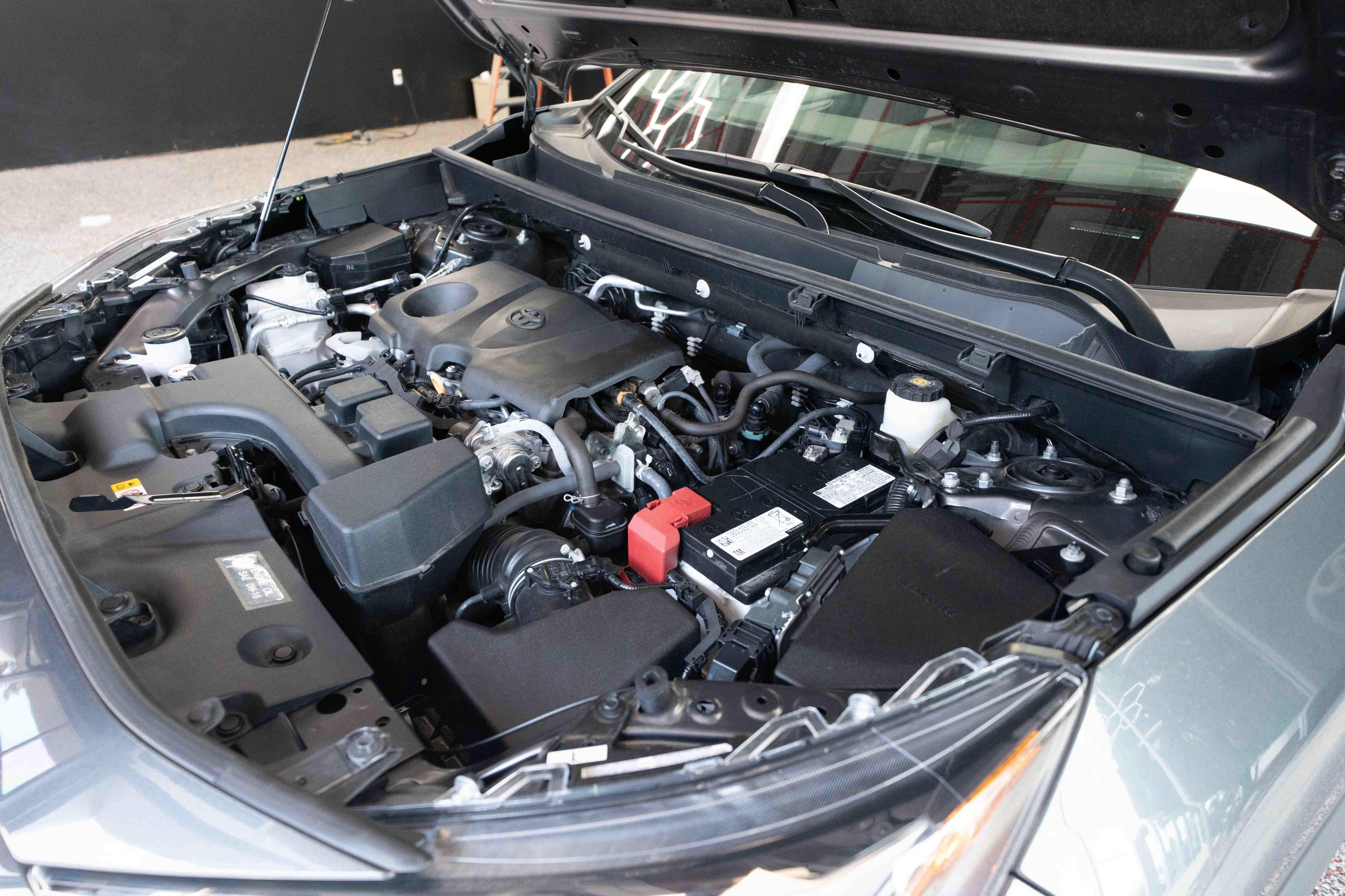 Certified 2023 Toyota RAV4 XLE Premium AWD/4WD image 35