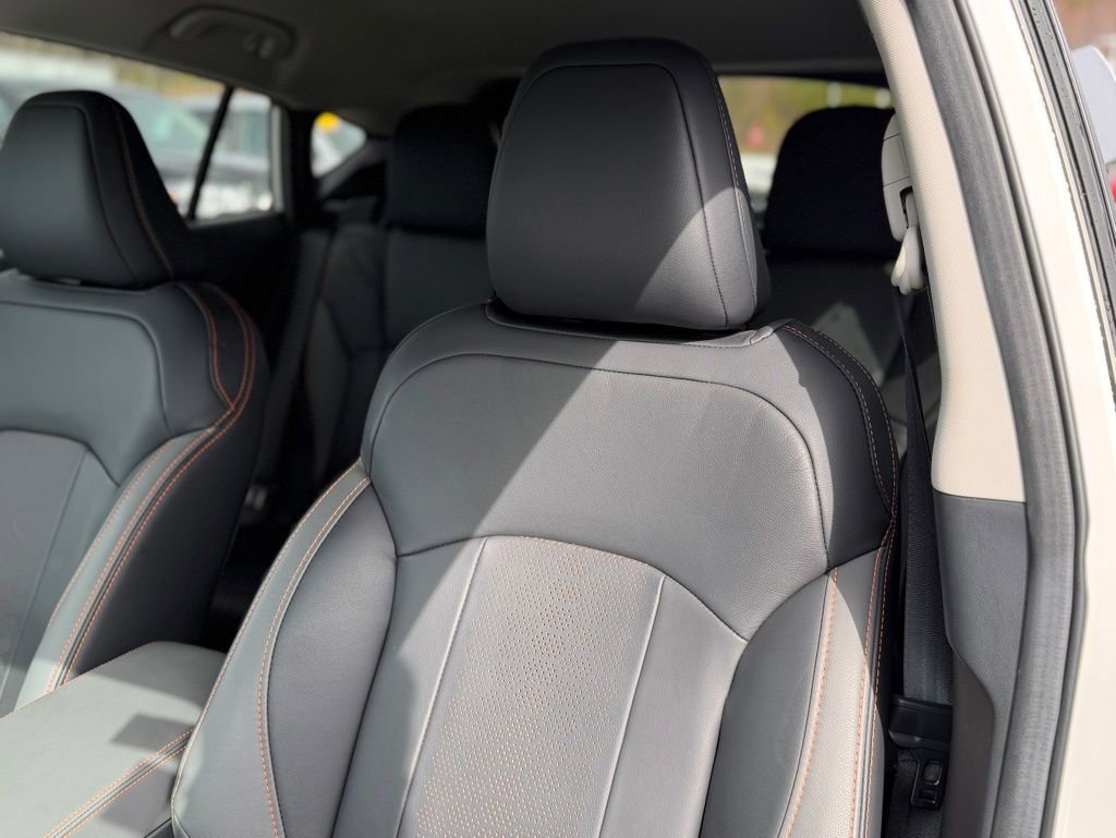 Used 2025 Subaru Crosstrek 2.5i Limited image 9