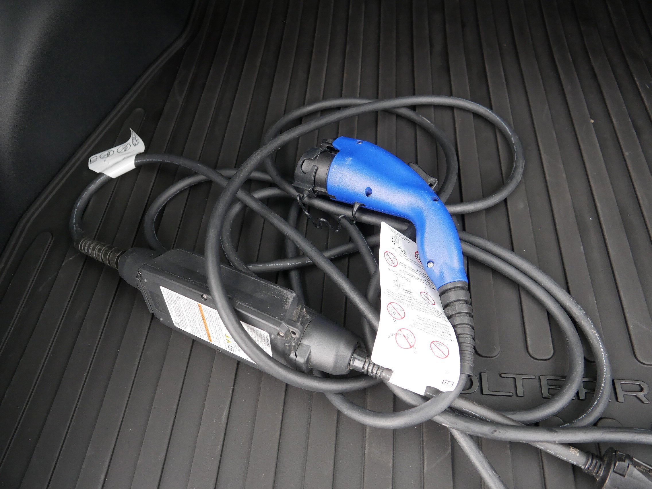 Used 2024 Subaru Solterra Limited image 36