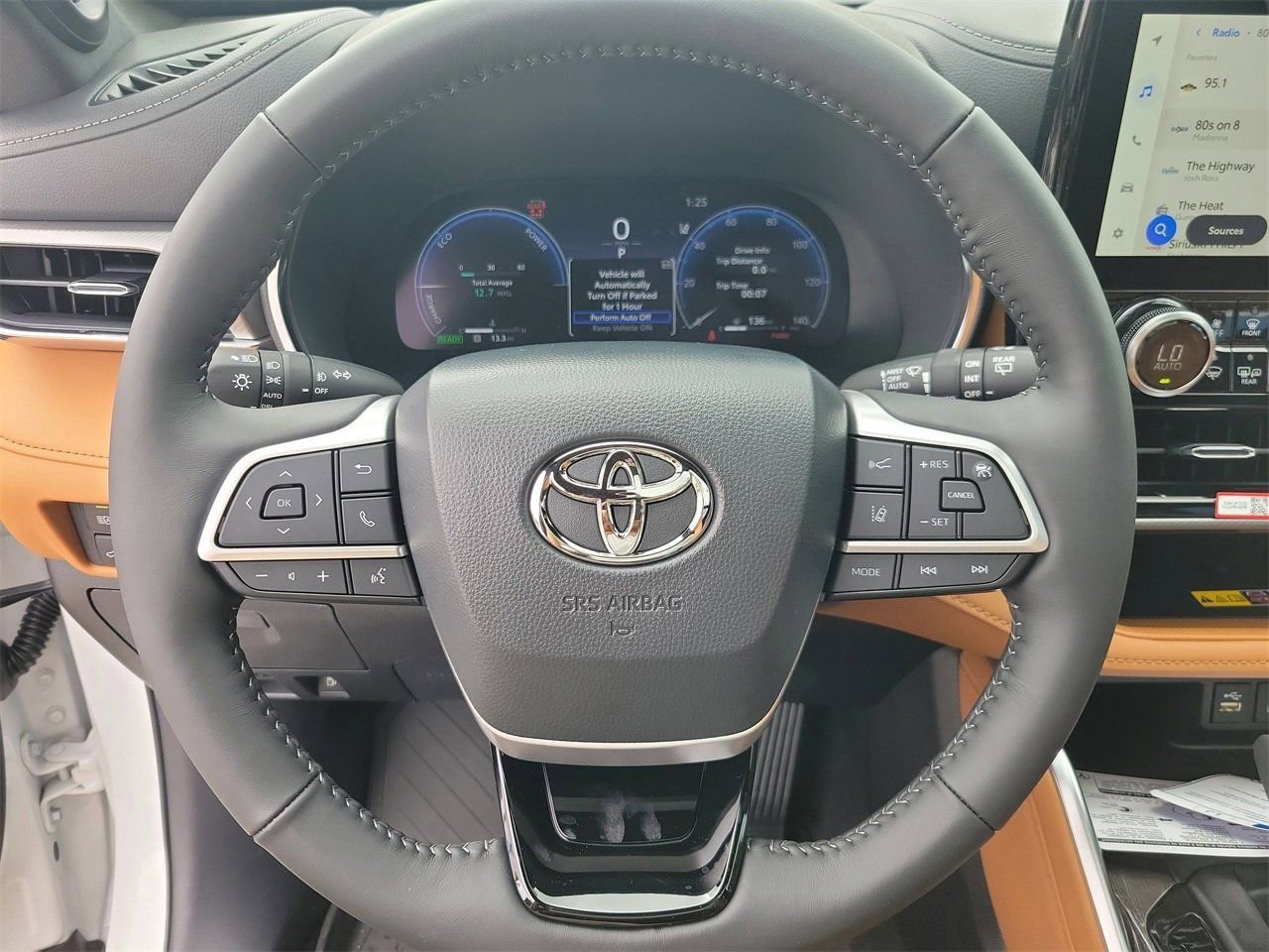 New 2026 Toyota Highlander Platinum AWD/4WD image 21