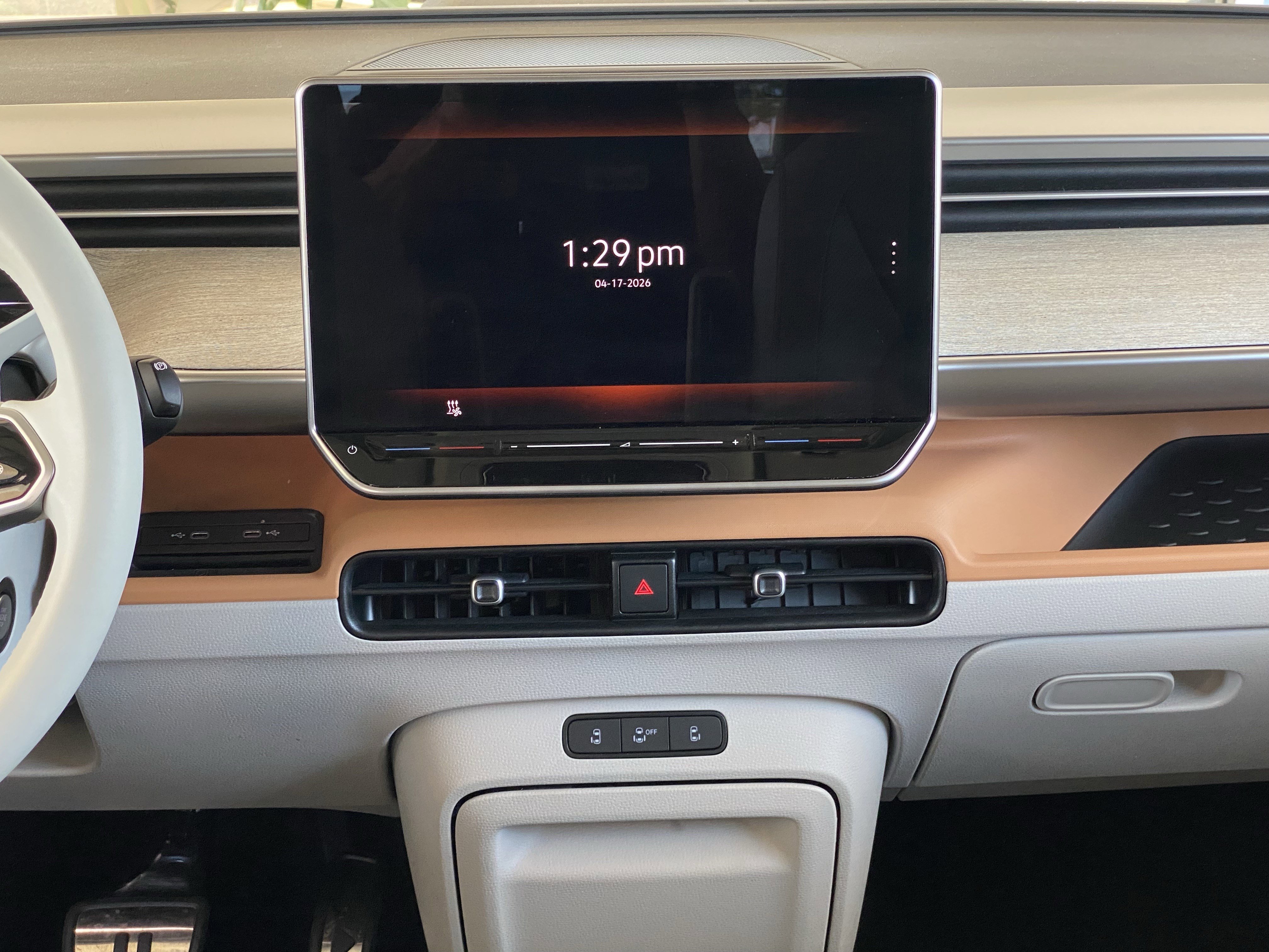 Used 2025 Volkswagen ID. Buzz 1st Edition image 25