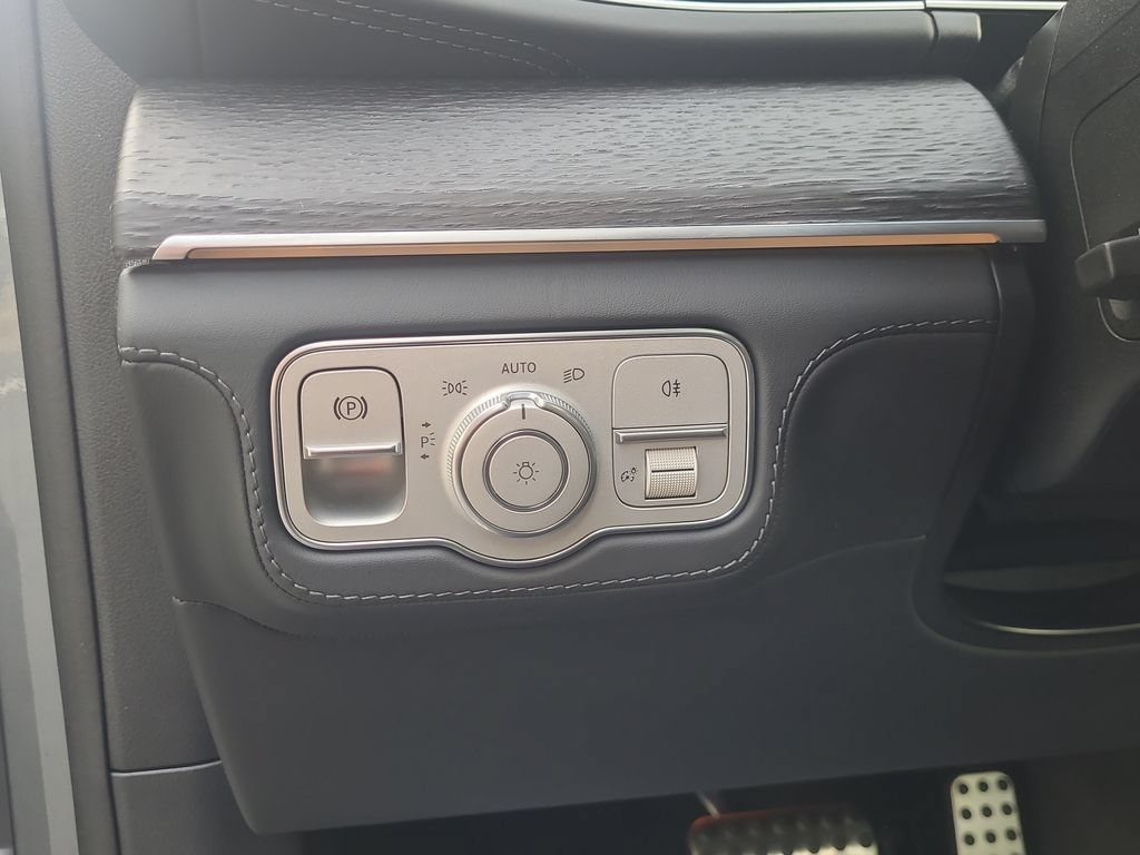Used 2022 Mercedes-Benz GLE 63 AMG S image 24