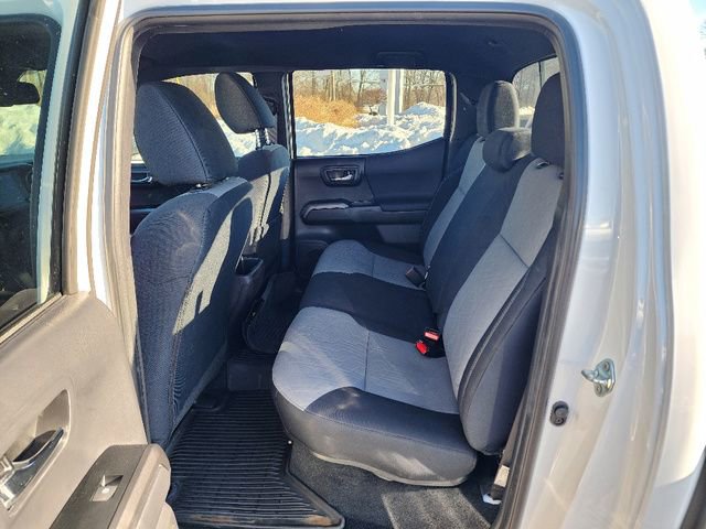 Used 2023 Toyota Tacoma TRD Off-Road image 22