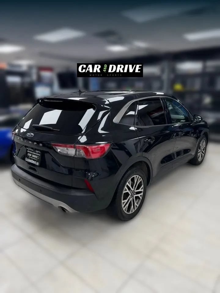 Used 2022 Ford Escape SEL FWD image 4