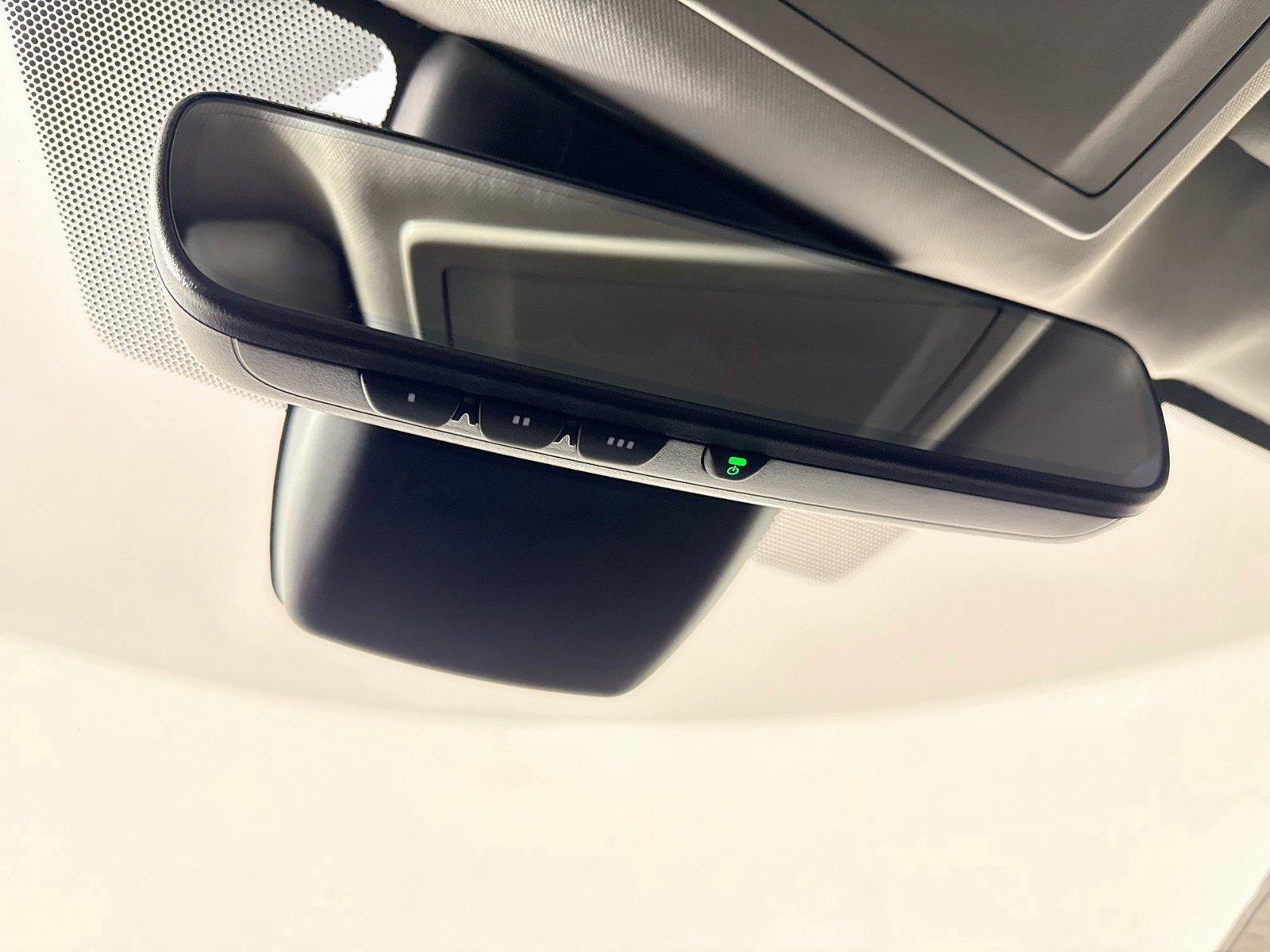 Used 2022 Toyota Highlander XLE FWD image 23