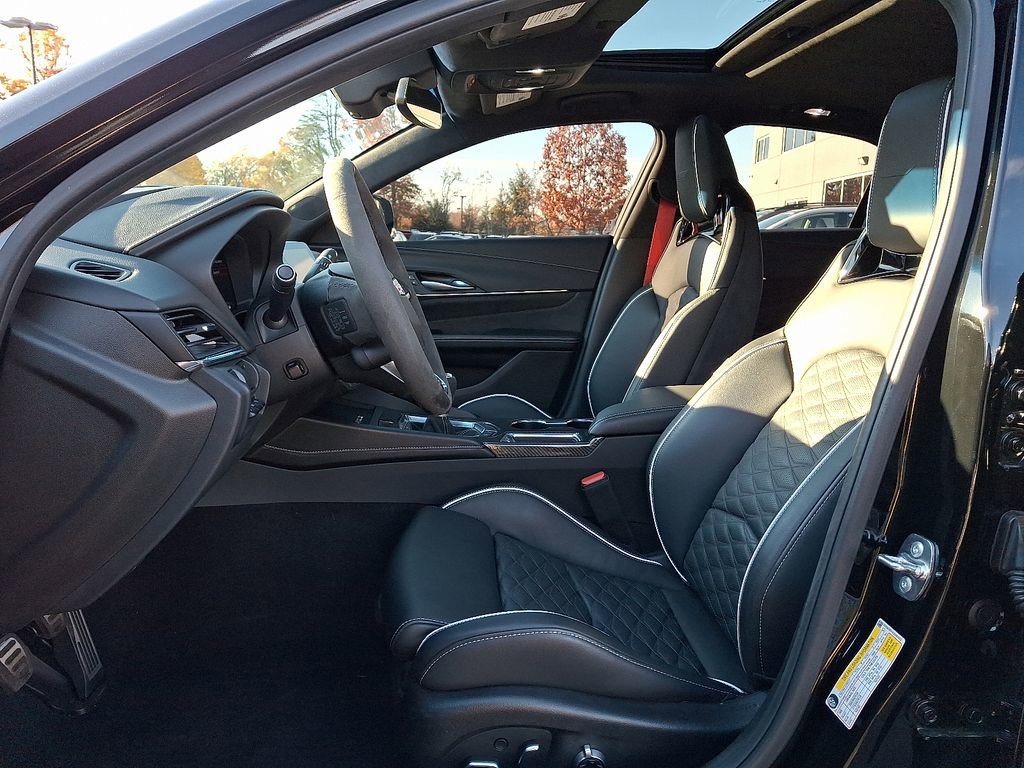 Used 2025 Cadillac CT4 V Blackwing w/ Technology Package image 11