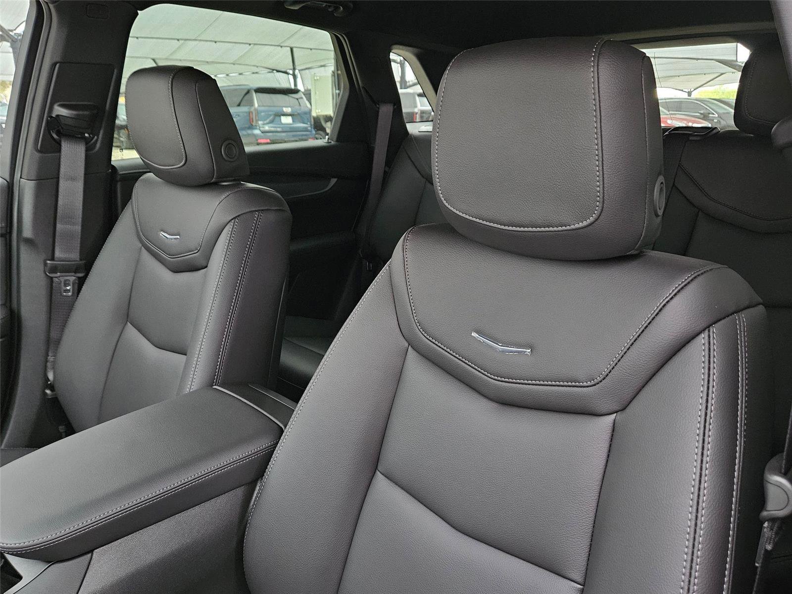 New 2026 Cadillac XT5 Luxury w/ LPO, Floor Liner Package FWD image 11