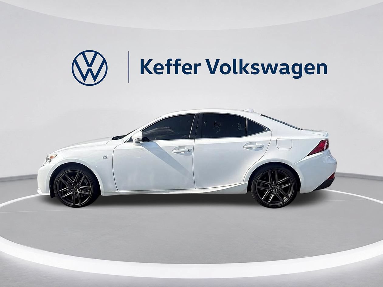 Used 2016 Lexus IS 350 RWD image 2