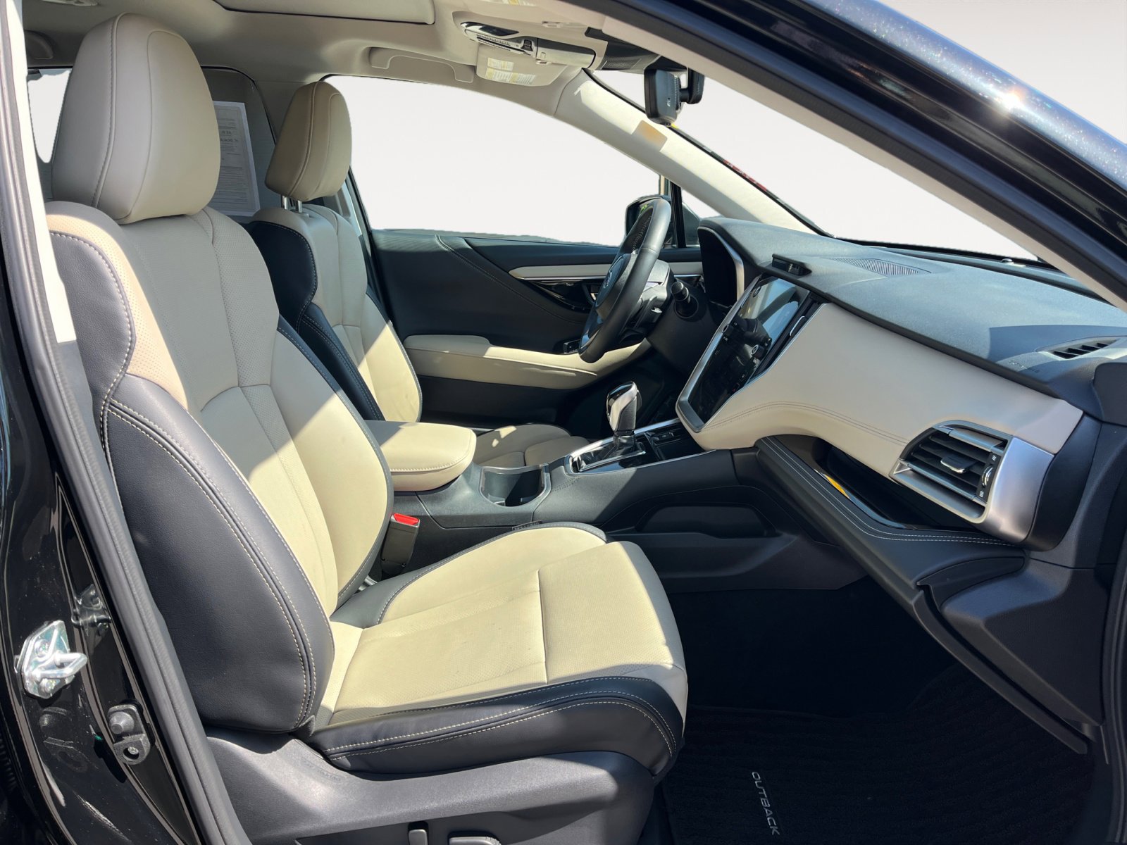 Used 2024 Subaru Outback Limited image 15