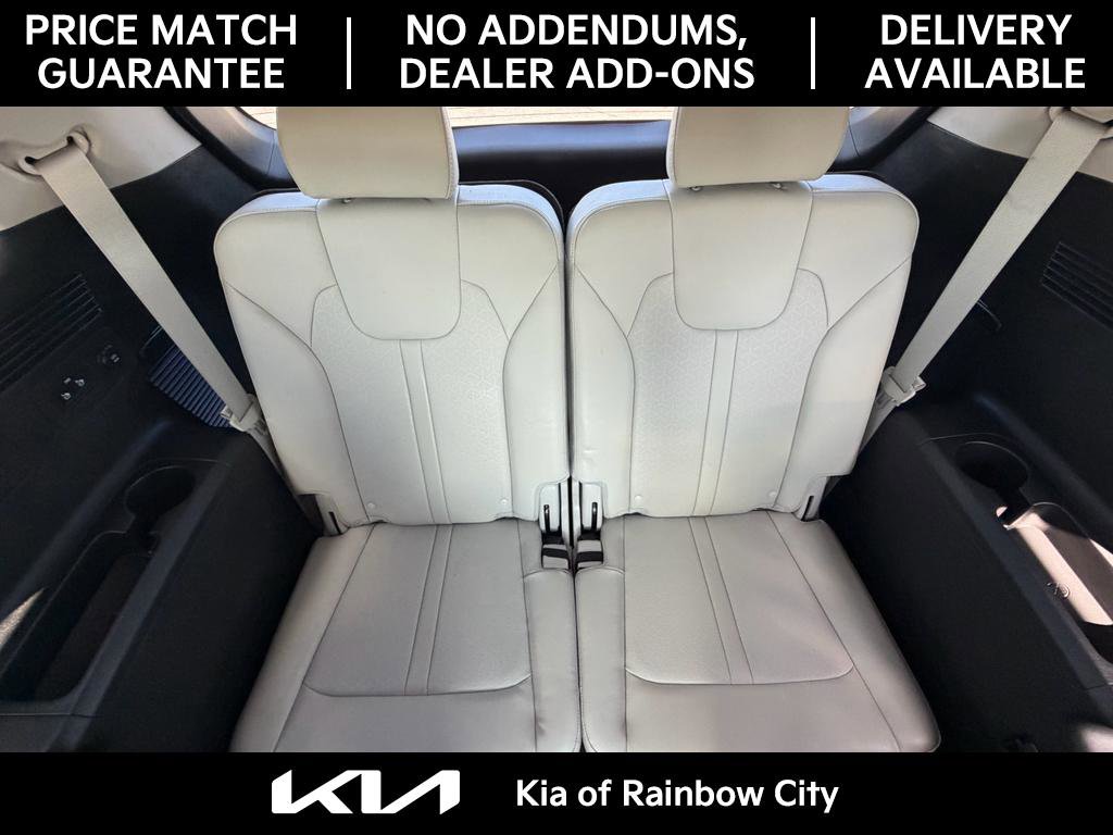 Used 2022 Kia Sorento EX w/ Panoramic Sunroof Package FWD image 18