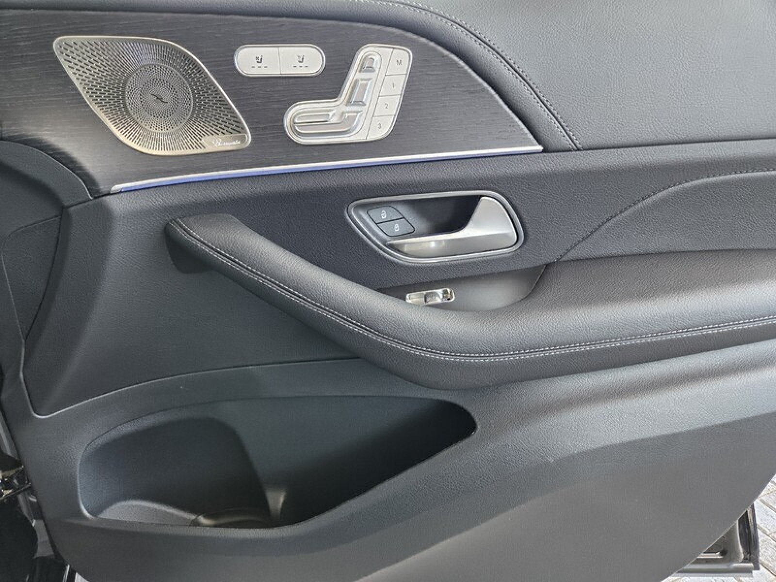 New 2026 Mercedes-Benz GLS 450 4MATIC image 20