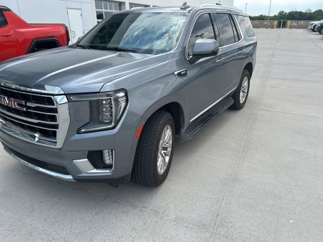 Used 2021 GMC Yukon SLT w/ SLT Luxury Package AWD/4WD image 7