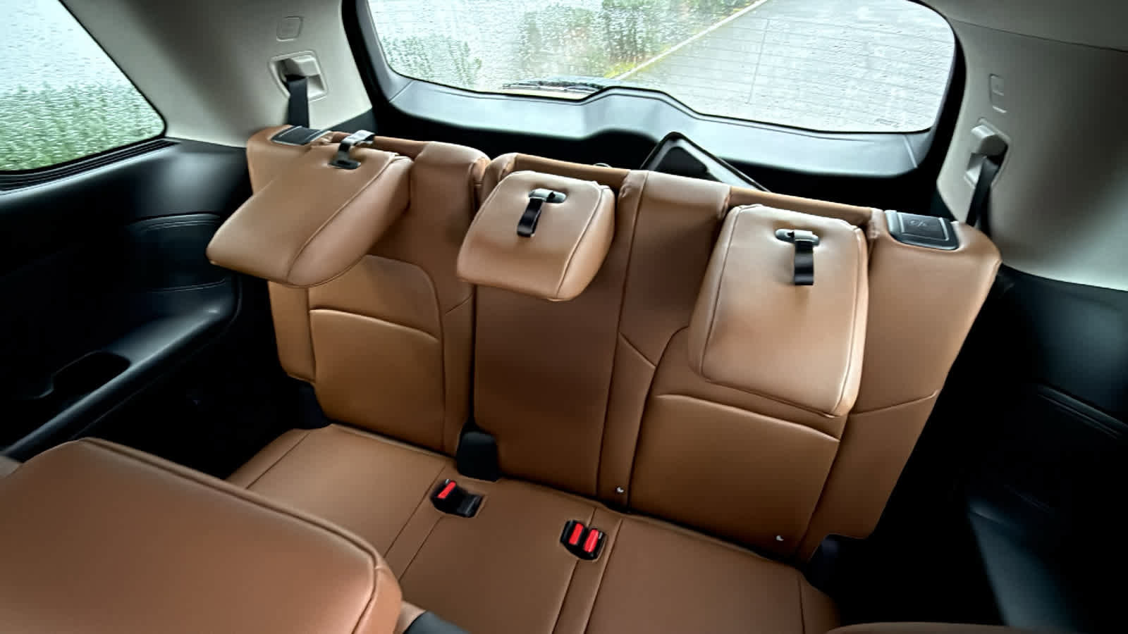 New 2025 Nissan Pathfinder Platinum w/ Cargo Package image 23