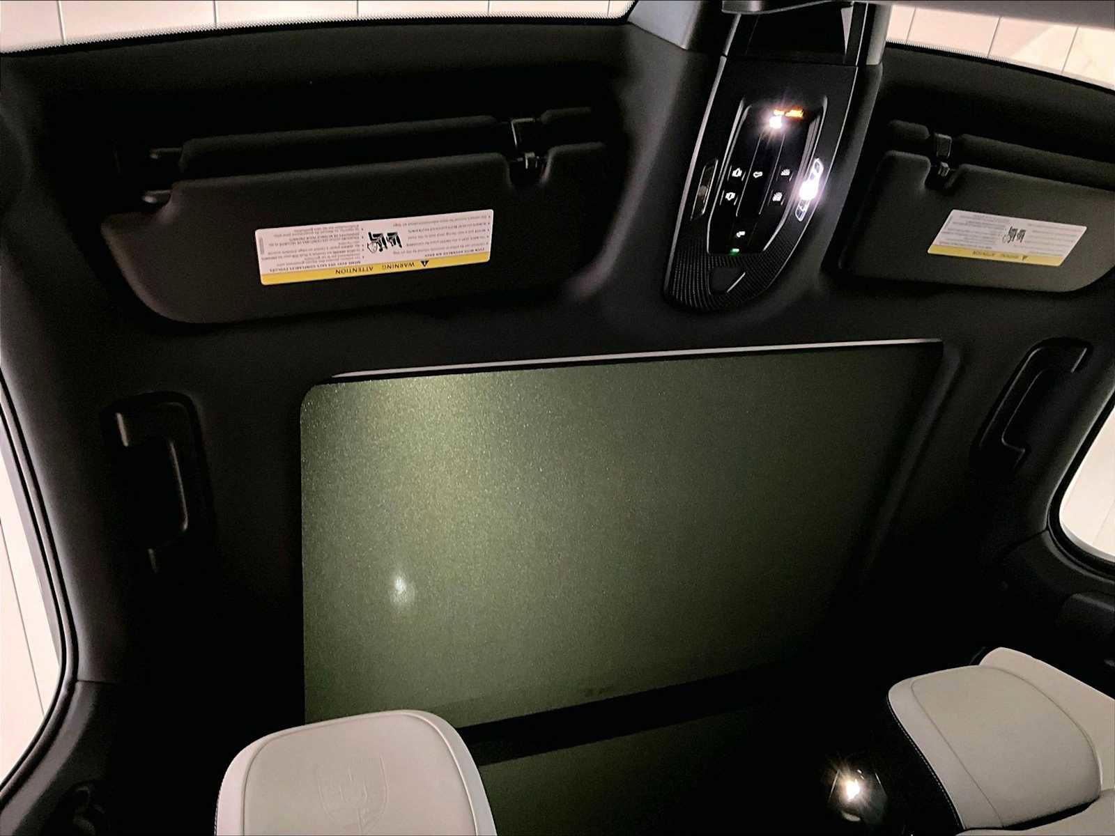 Used 2025 Porsche Cayenne image 25