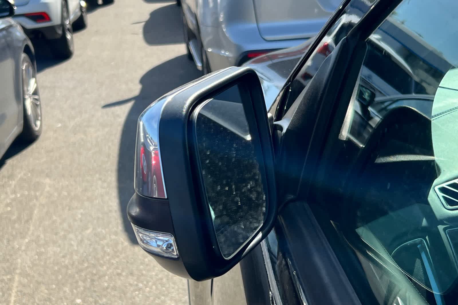 Used 2018 Ford Explorer Platinum AWD/4WD image 8