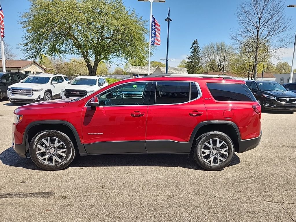 Used 2023 GMC Acadia SLT w/ Trailering Package AWD/4WD image 8