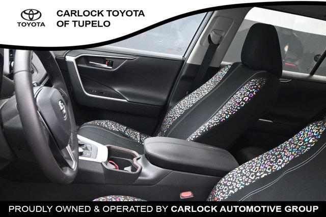 Used 2021 Toyota RAV4 Limited AWD/4WD image 24