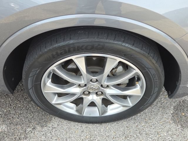 Used 2020 Buick Envision Essence w/ Experience Buick Package FWD image 38