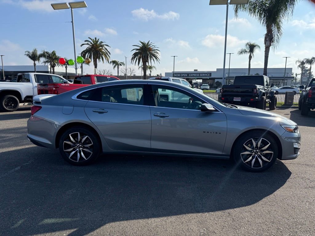 Used 2025 Chevrolet Malibu RS image 7