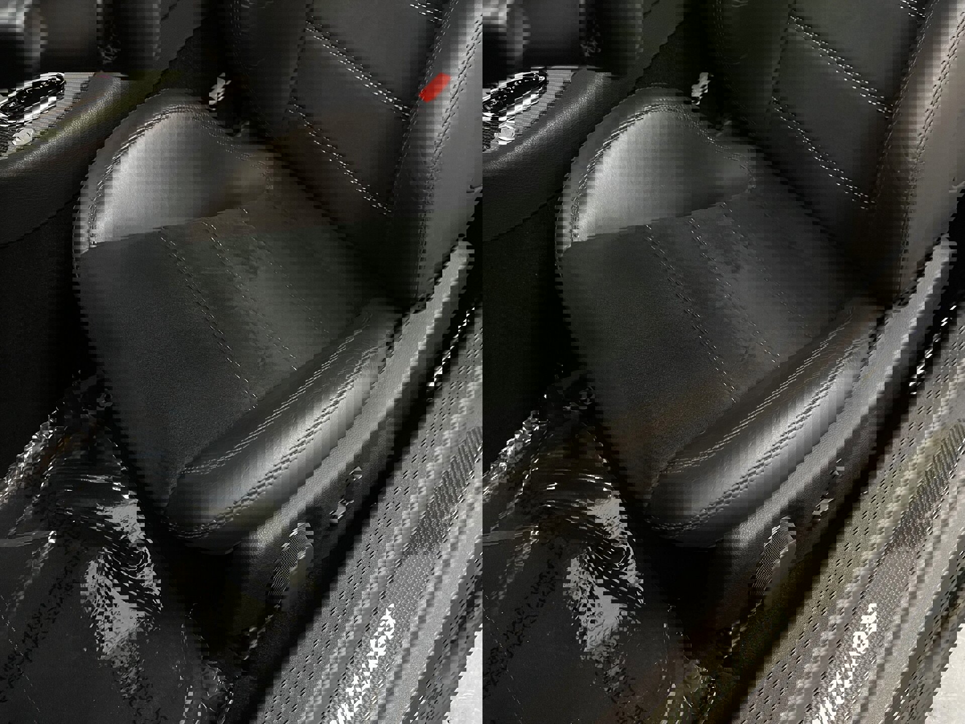 Used 2008 Mercedes-Benz CLK 63 AMG Black Series image 33