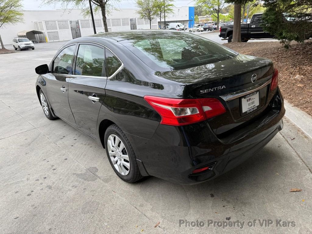 Used 2019 Nissan Sentra S image 7