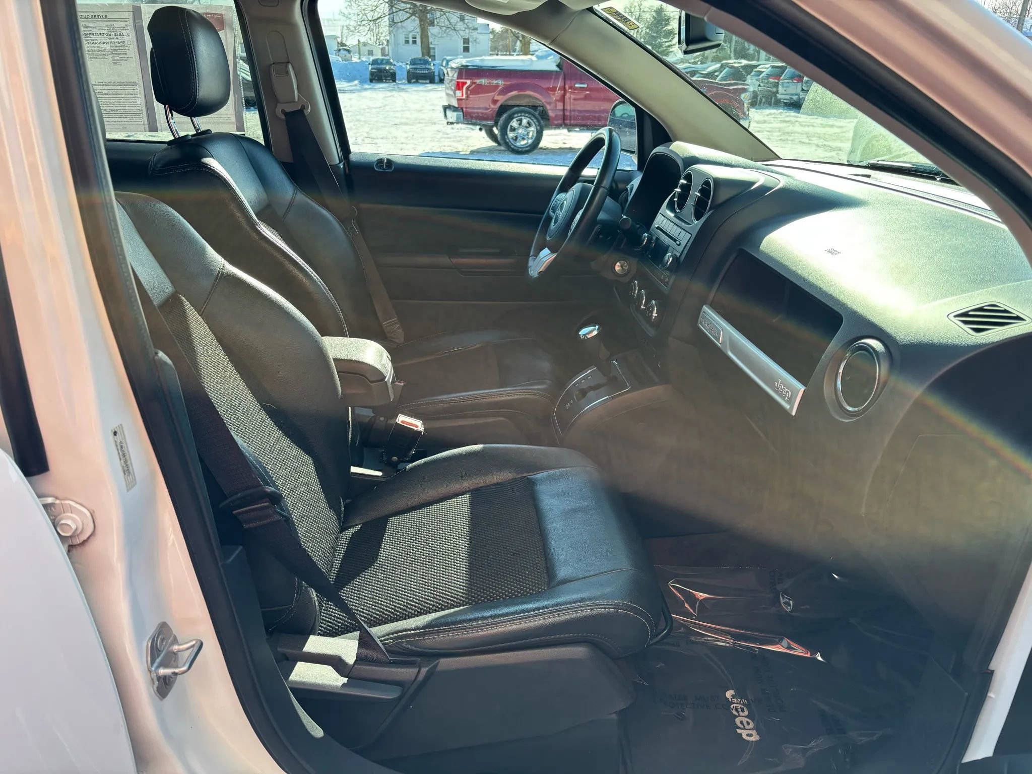 Used 2016 Jeep Compass Sport w/ Power Value Group image 17