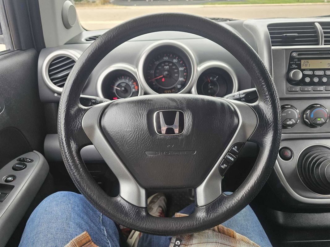 Used 2004 Honda Element EX image 12