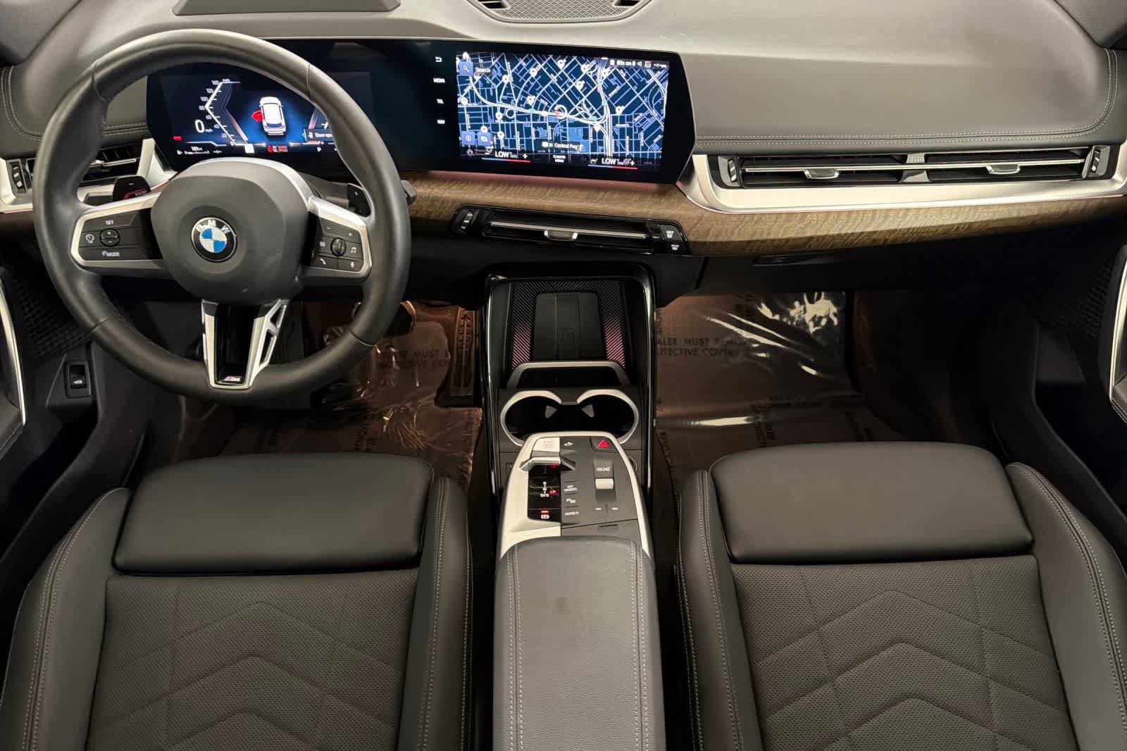 Used 2023 BMW X1 xDrive28i w/ Premium Package AWD/4WD image 3