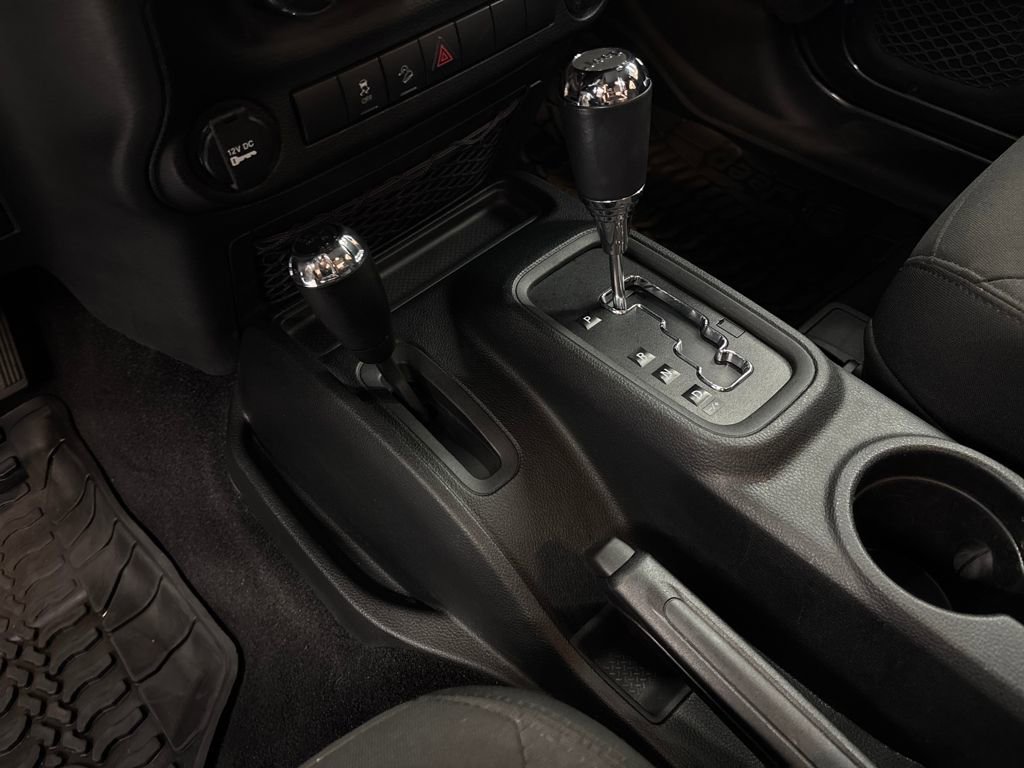 Used 2017 Jeep Wrangler Sport w/ Connectivity Group image 28